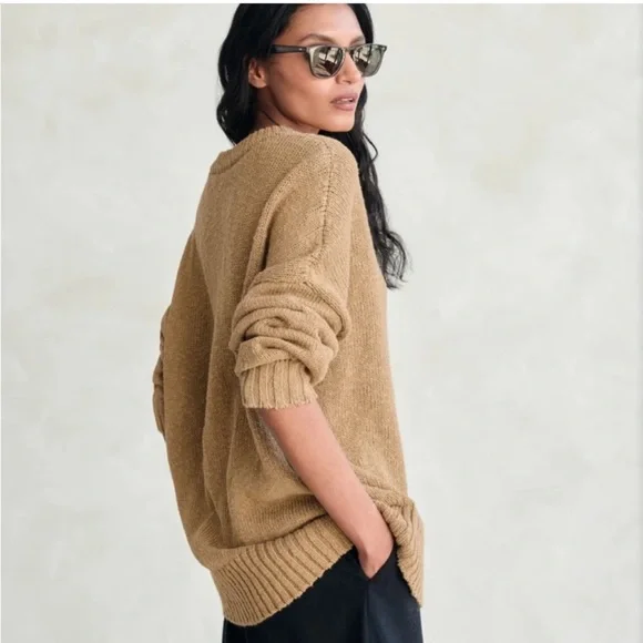 Jenni Kayne Cruise Cocoon Crewneck Safari Small - Picture 3 of 7